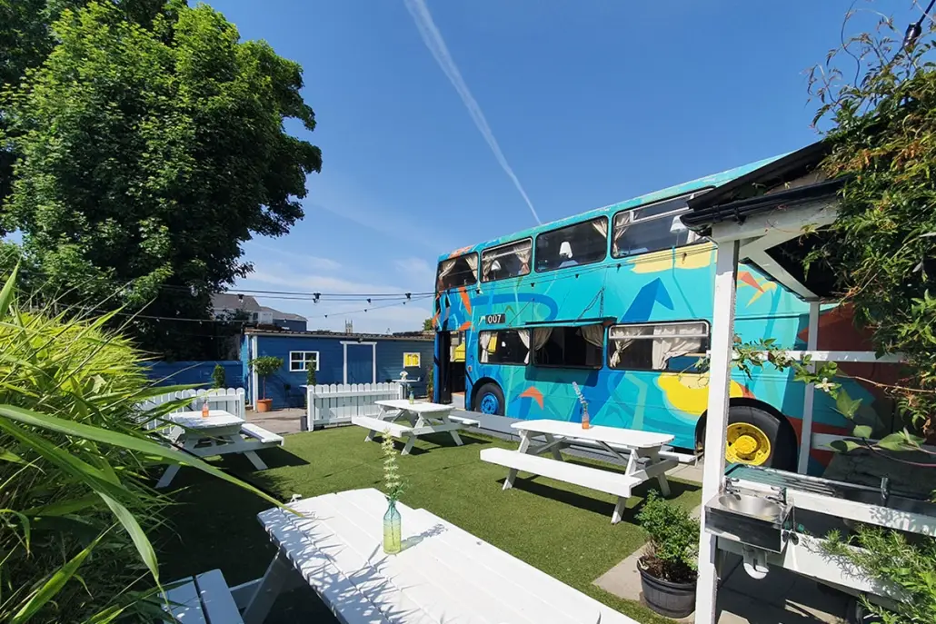 the-bus-garden-1200x800-01